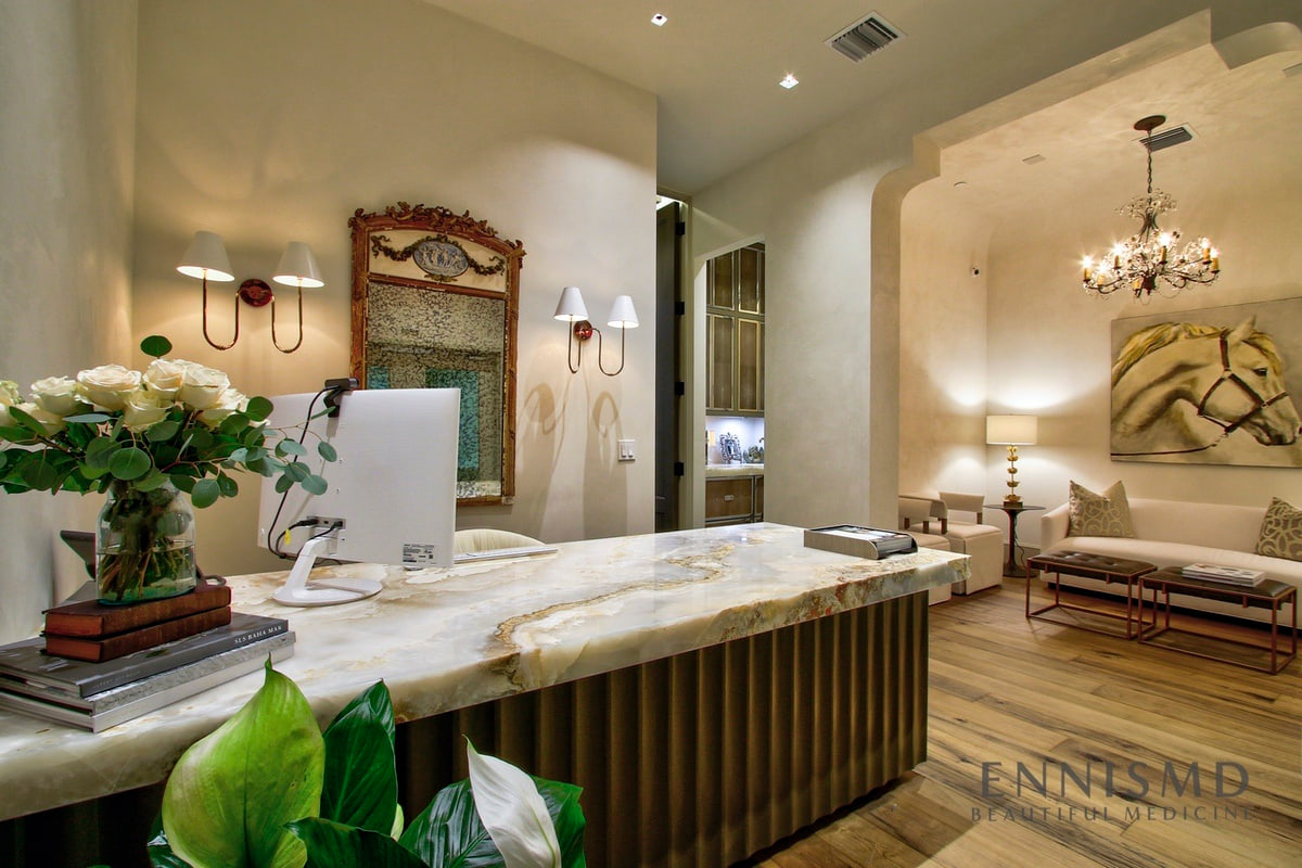 Front desk and patient entry at Ennis Plastic Surgery in Boca Raton