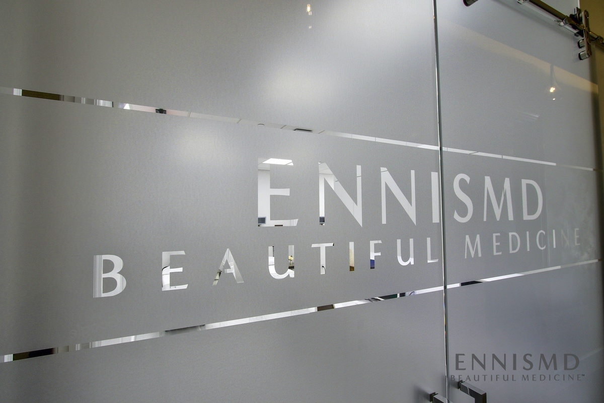 Operating room entrance at Ennis Plastic Surgery in Boca Raton