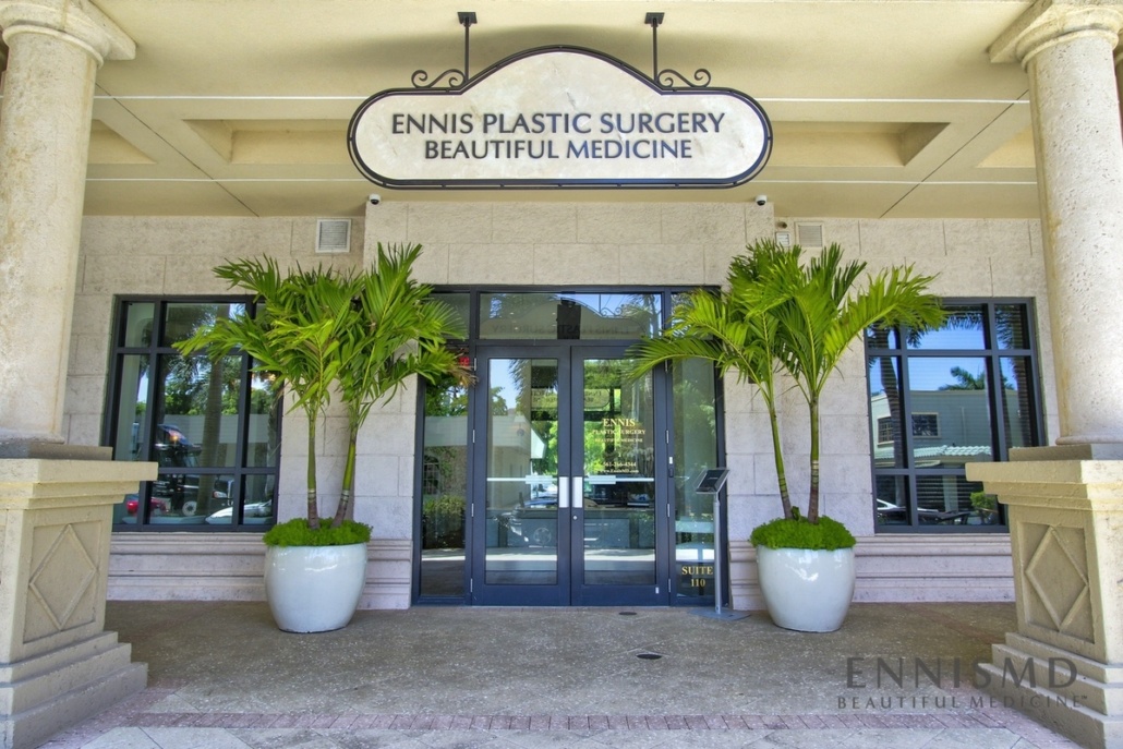 Ennis-Plastic-Surgery-Boca-Raton-Florida-Top-Rated-Center18