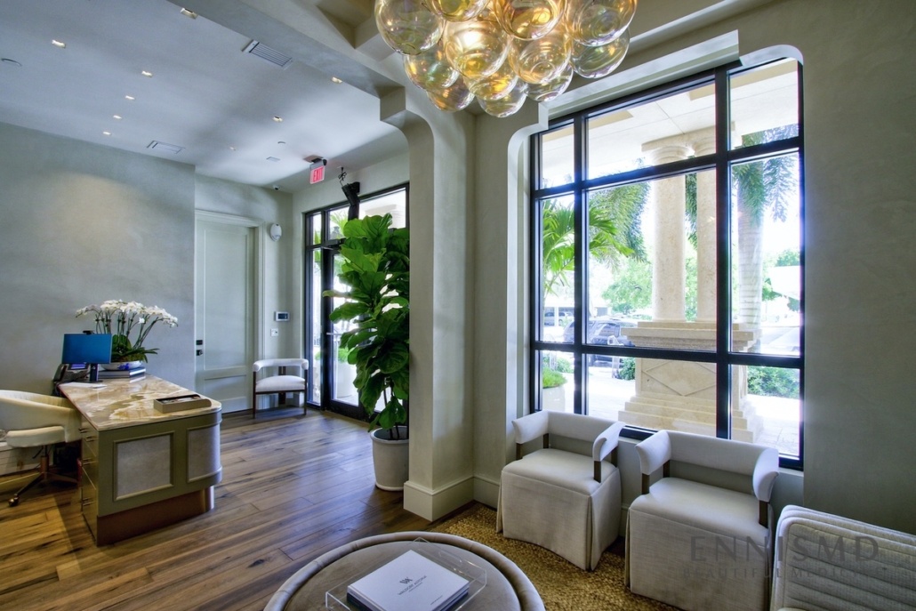Guest checkout lobby 2 at Ennis Plastic Surgery in Boca Raton Florida Guest checkout lobby 2 at Ennis Plastic Surgery in Boca Raton Florida